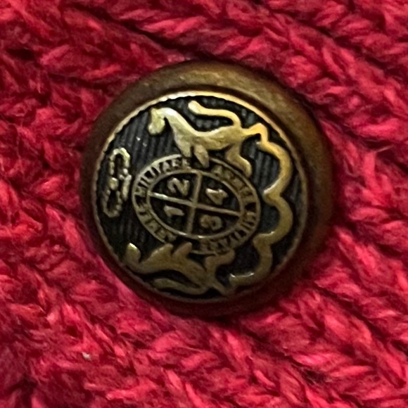 GAP cardigan dark red sweater. Double zipper….cuffed sleeves. Size M. Pockets. - Picture 9 of 13